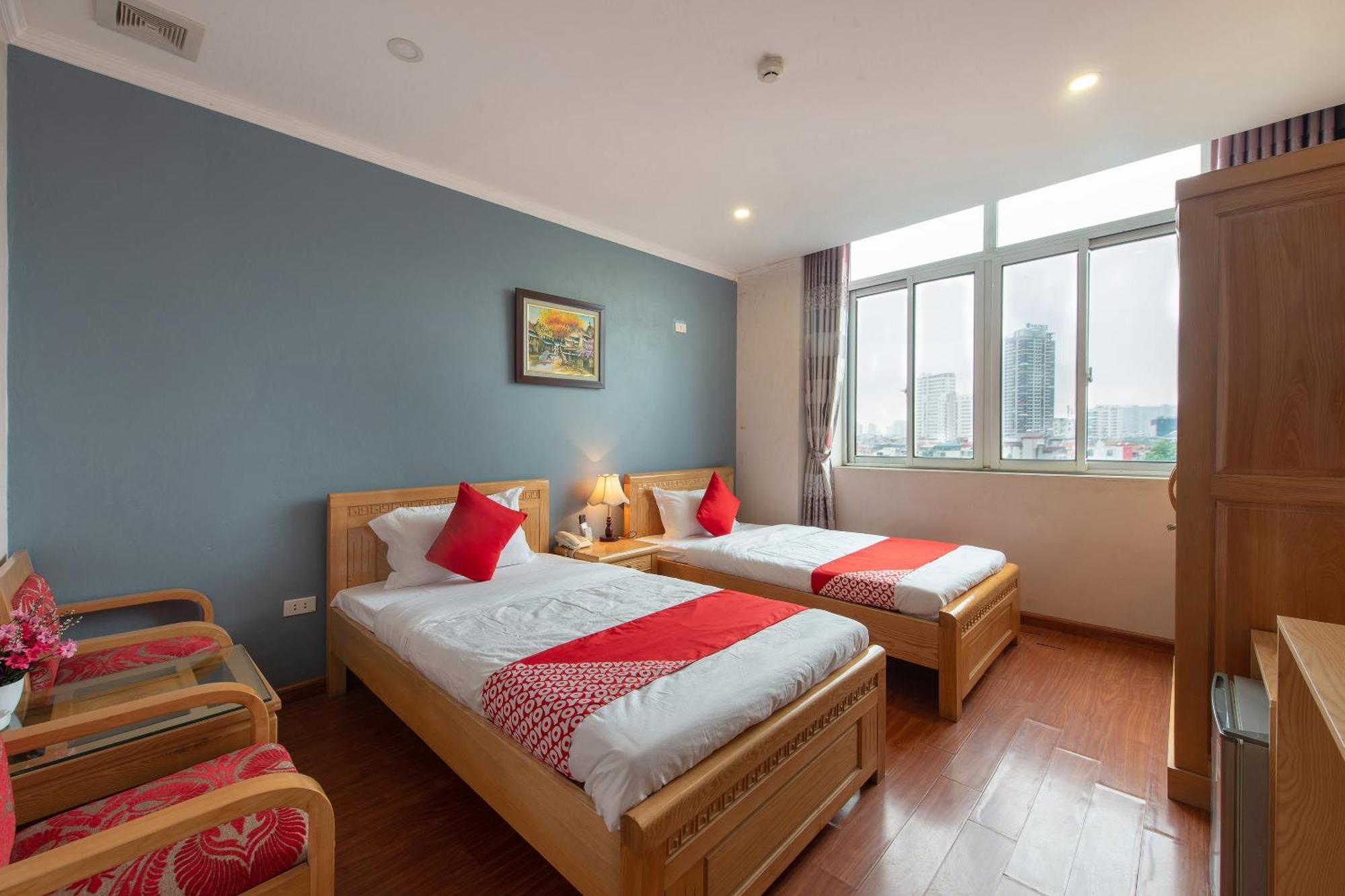 Capital O 417 Truong Son Hotel Hanoi Eksteriør billede