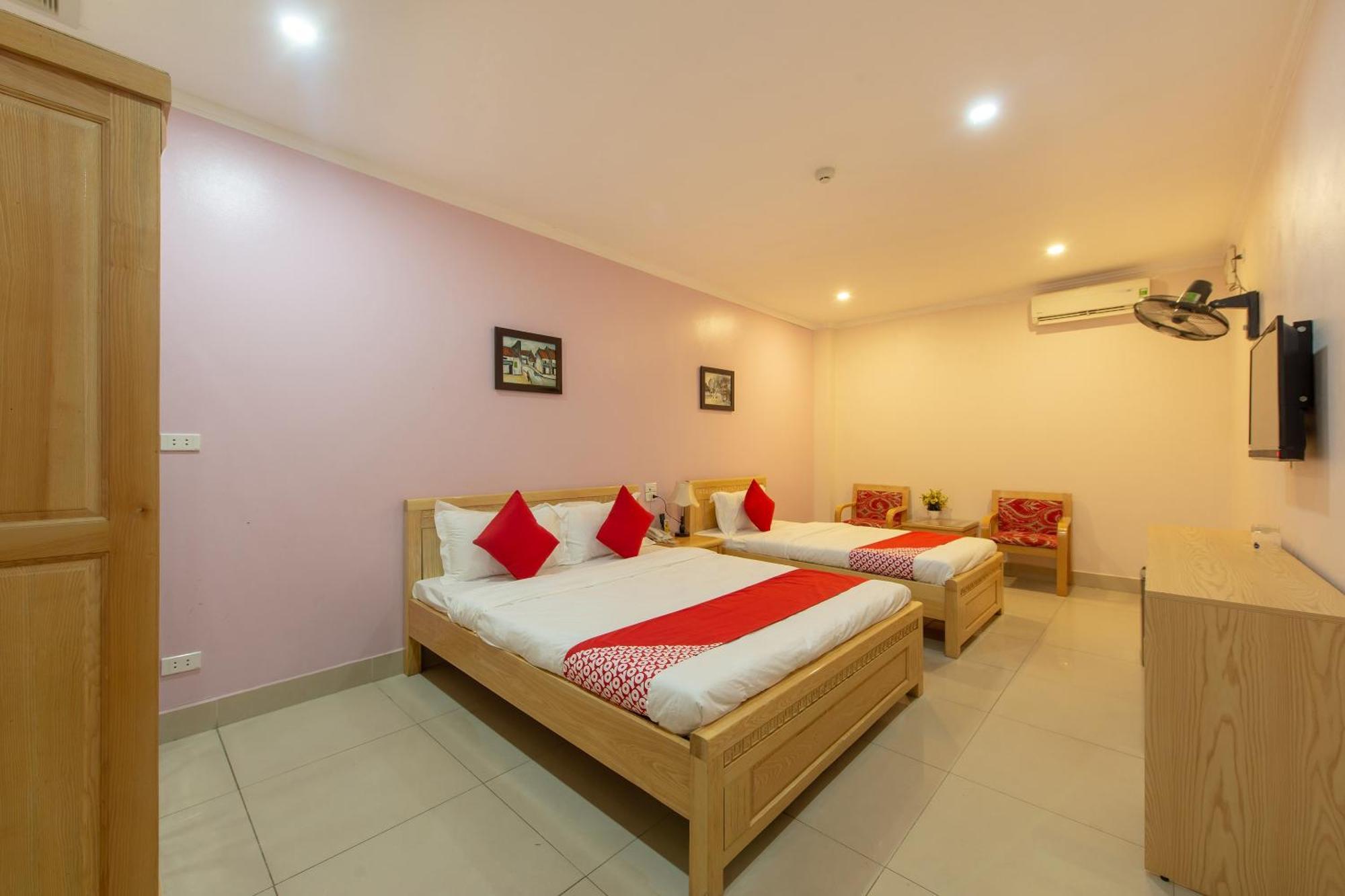 Capital O 417 Truong Son Hotel Hanoi Eksteriør billede