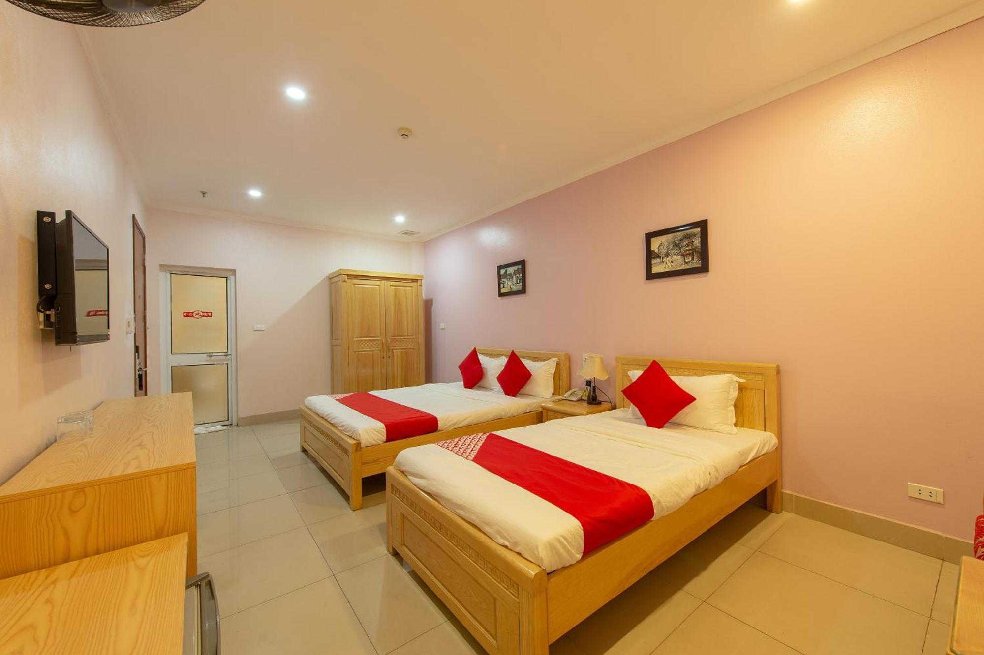 Capital O 417 Truong Son Hotel Hanoi Eksteriør billede
