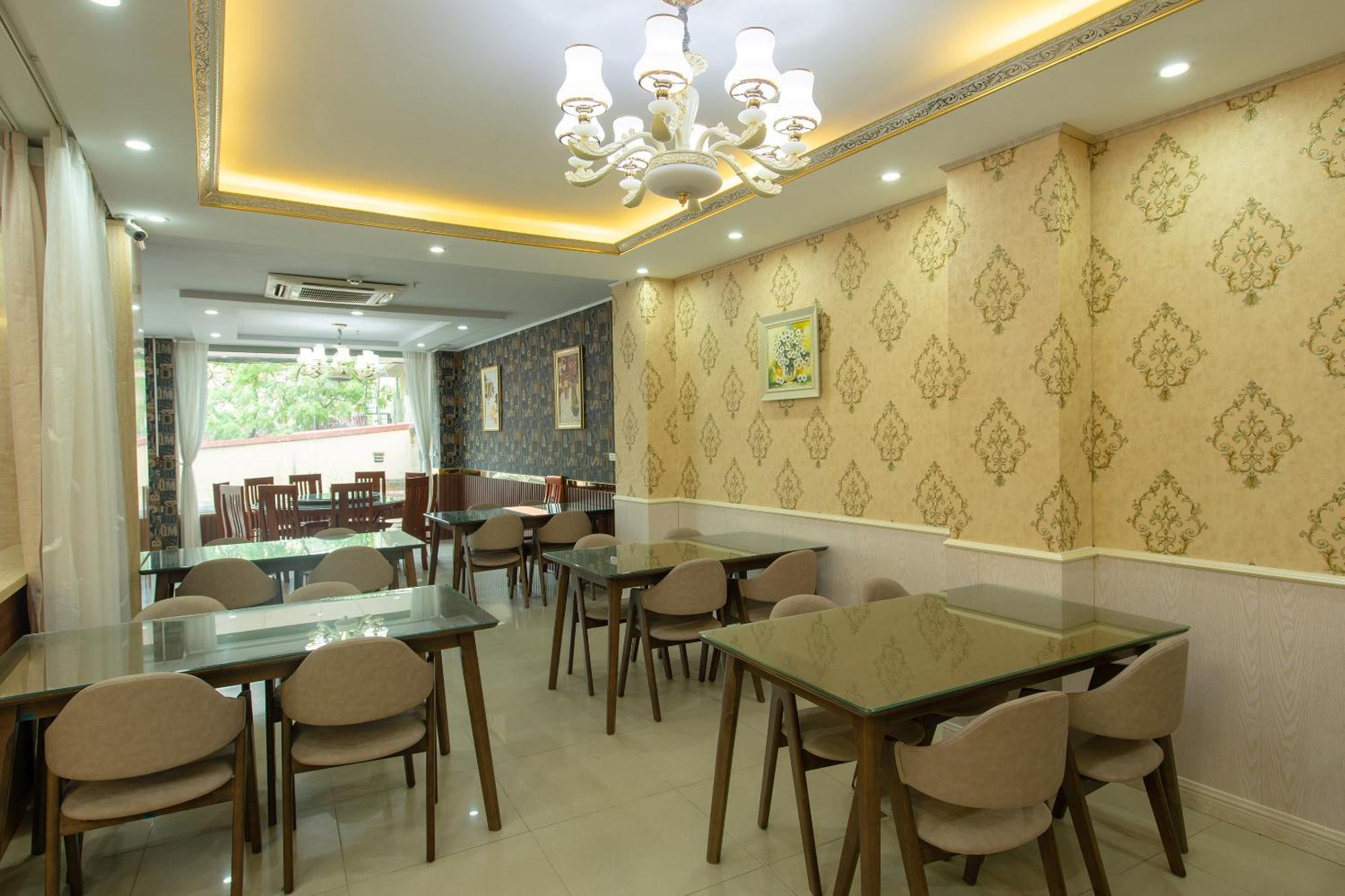 Capital O 417 Truong Son Hotel Hanoi Eksteriør billede